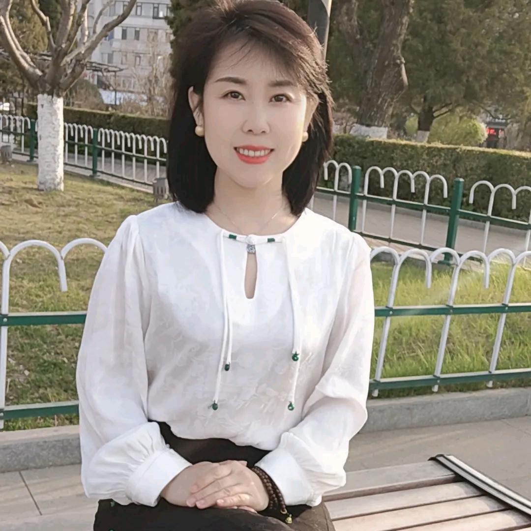 王淳·纳兰女性成长