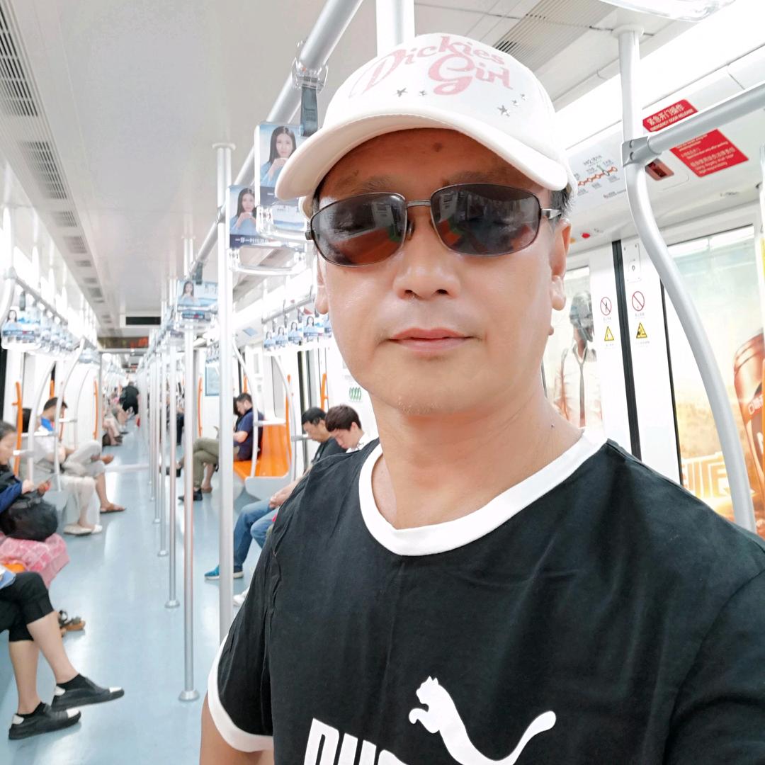 阿康