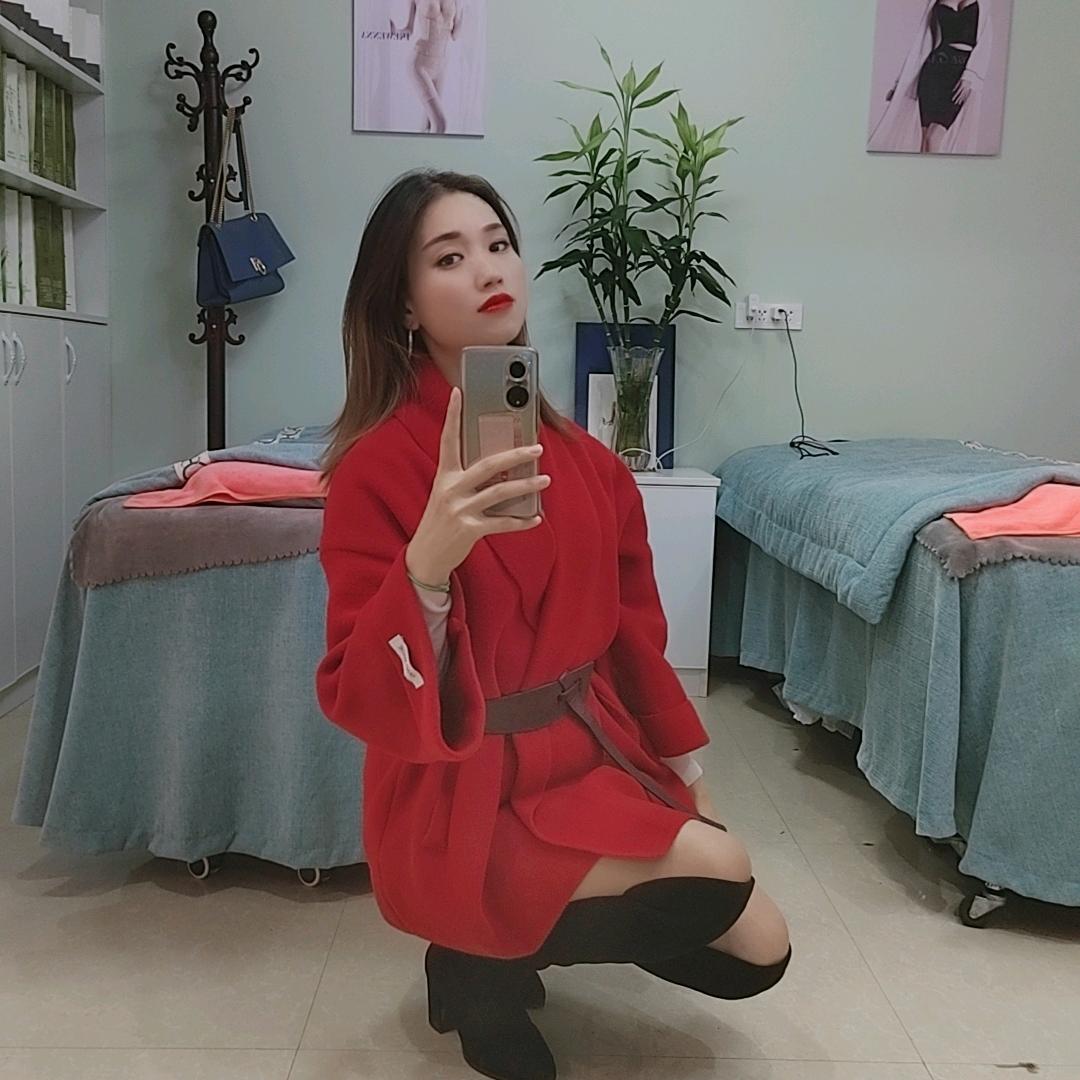 杨家姑凉曼诗菲窗帘