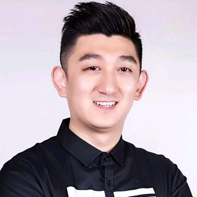 有耿的艺术留学