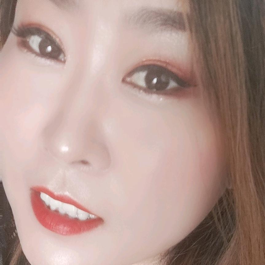 小沫🫦东北铁锅炖  烧烤