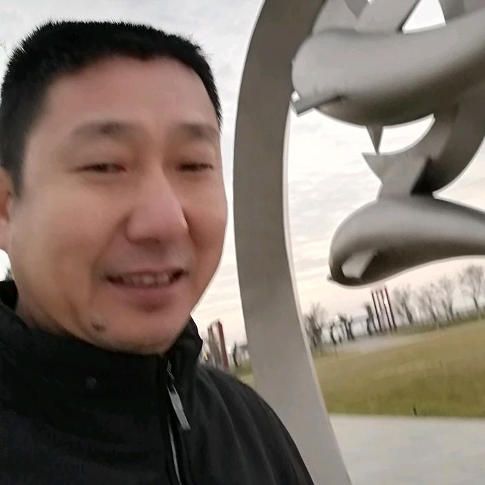 🇨🇳何家幸福🇨🇳
