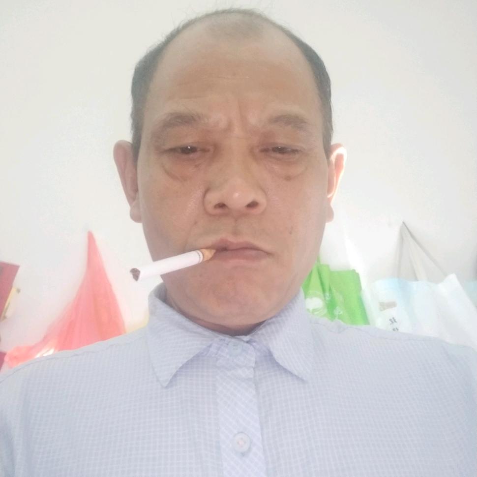 老王半路等你