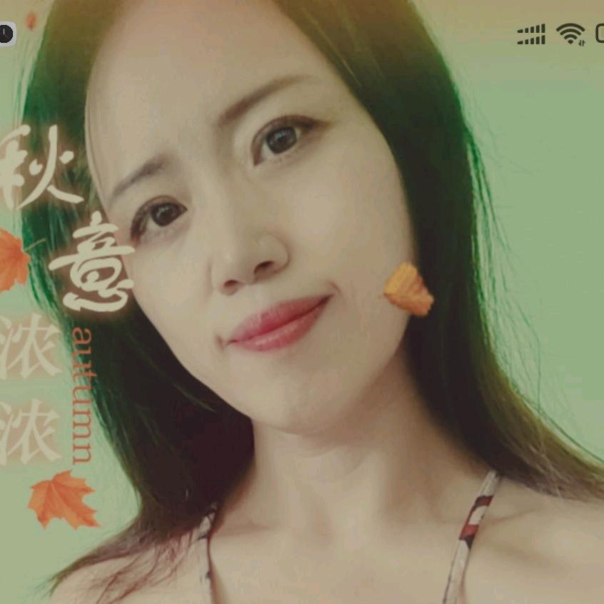 阳光下的彩虹