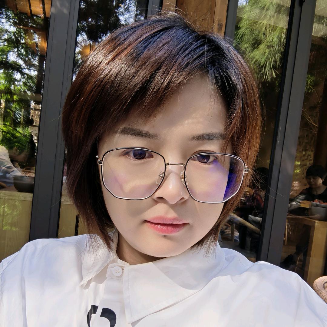 例轩丝绸李菊华