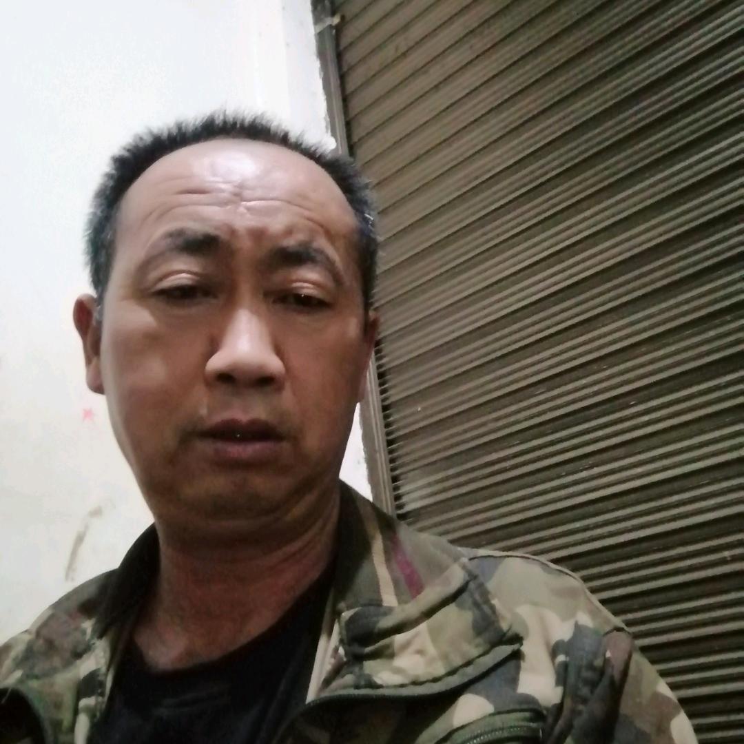 杨清彦