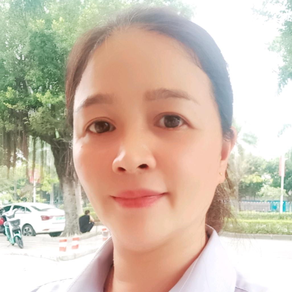 韋彩彩