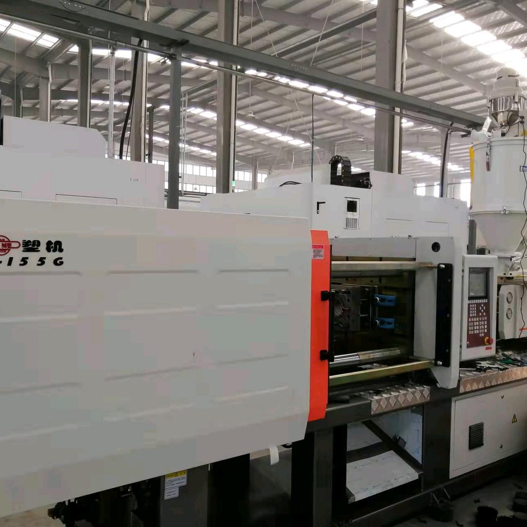 山东注塑机