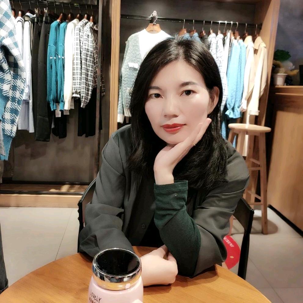 金嘻女装👚小米