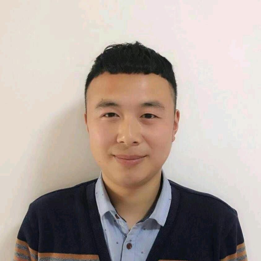 赵云峰（小吃街总管）