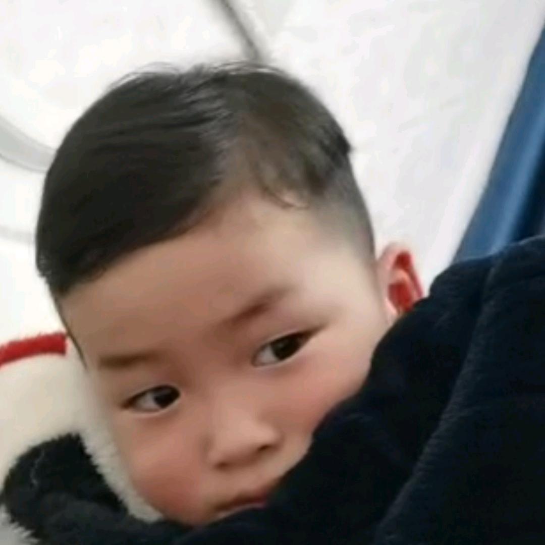 小妮你别跑