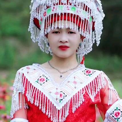 小龙女壮族