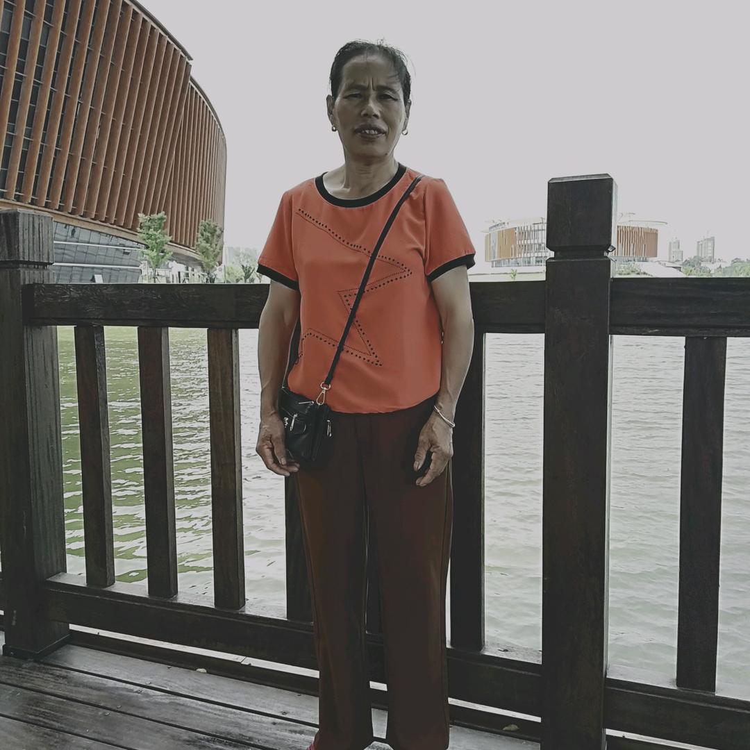 邓仁香