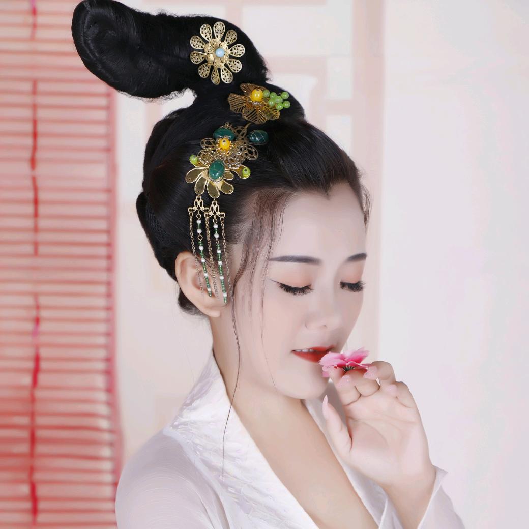 一只小黄鹂
