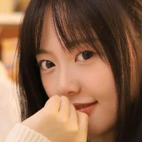 玲珑美妆（商品在橱窗）