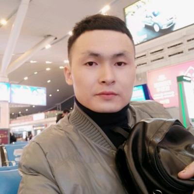 爱哭孩童装