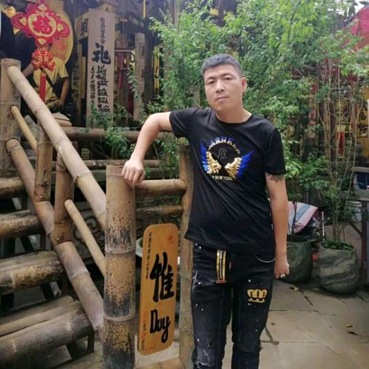 张磊《连赞☞拉黑》