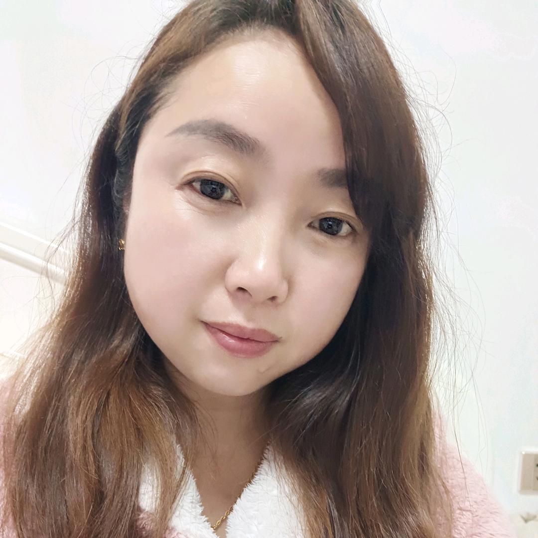 何家三小姐