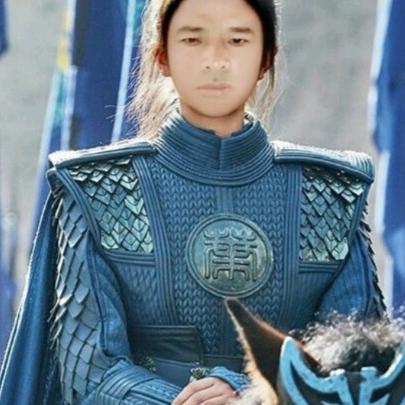 高云