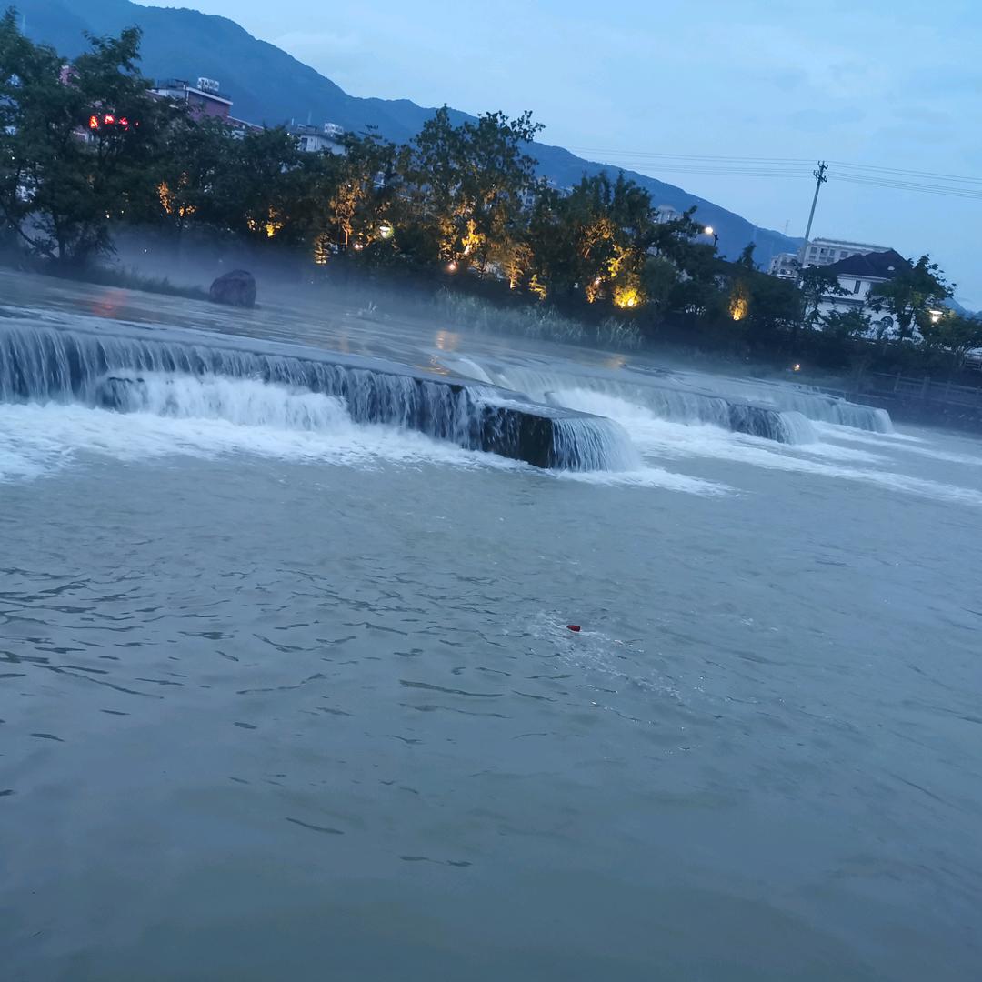 一笑而过，
