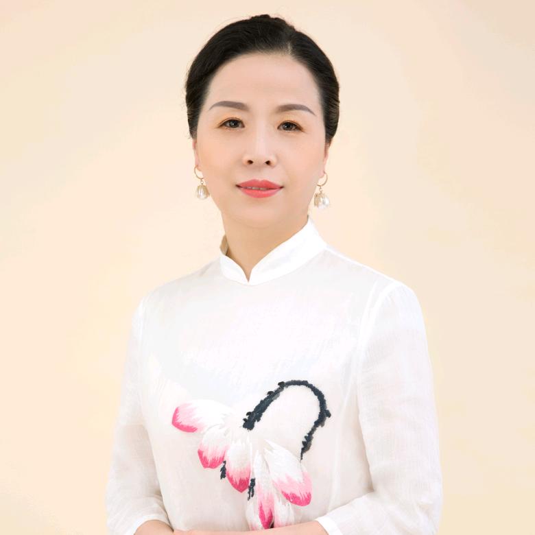 闫良眉毛.英姿