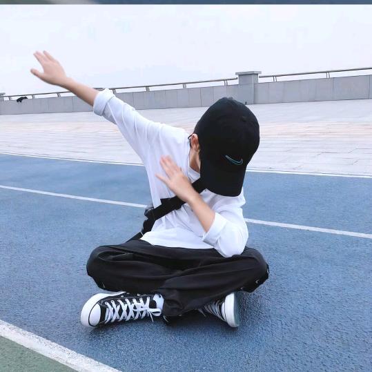 一诺倾诚