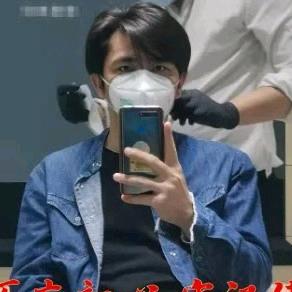回首听月明天赖先生