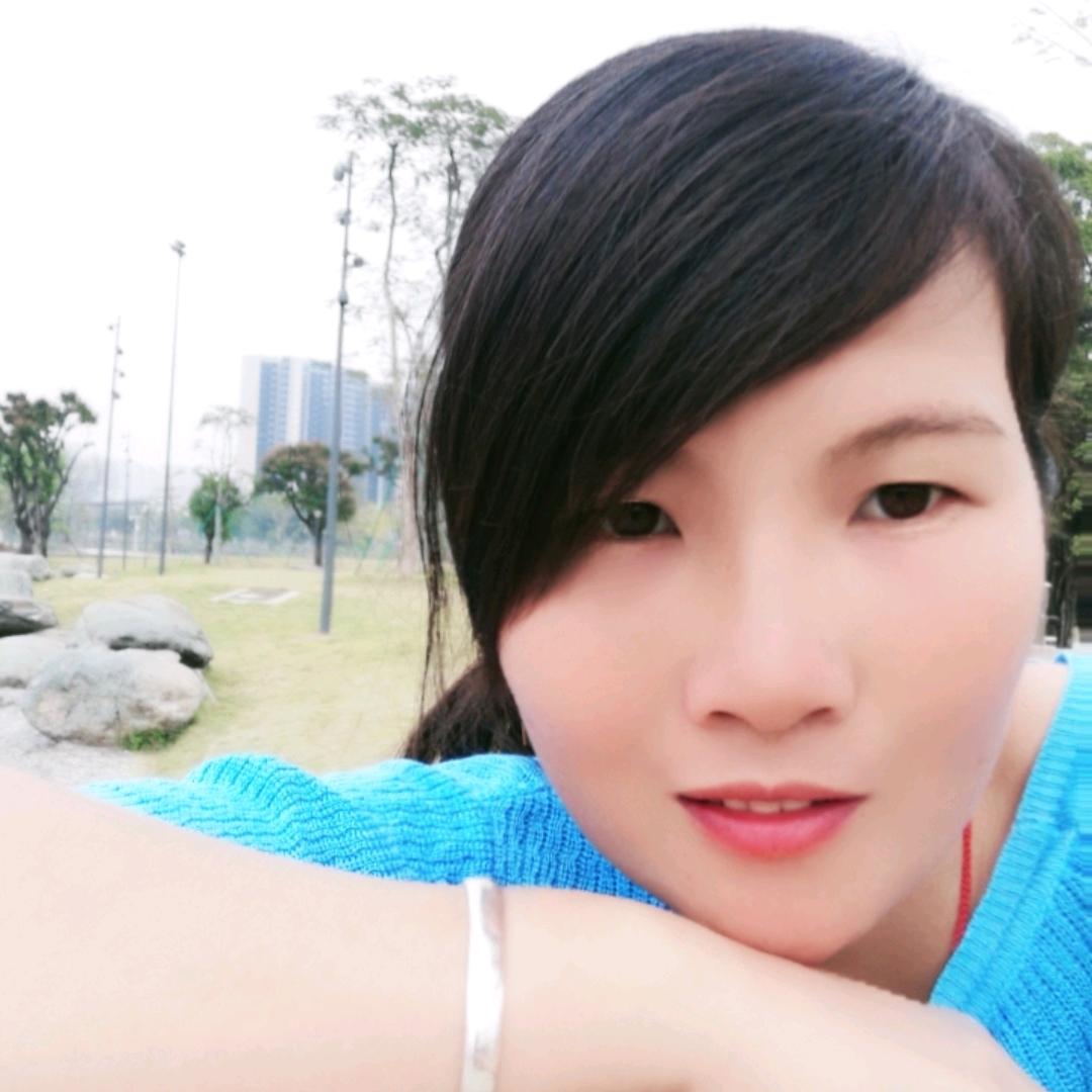 微笑的百合
