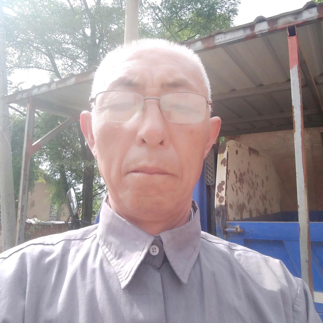 陈总（爱劳动小号晚上九点半开播）