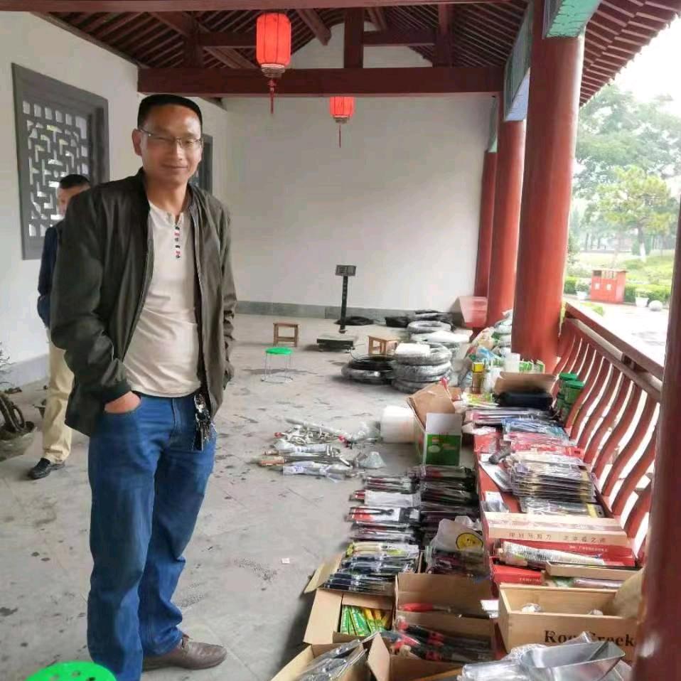 南阳盆景工具（线柏盆景）