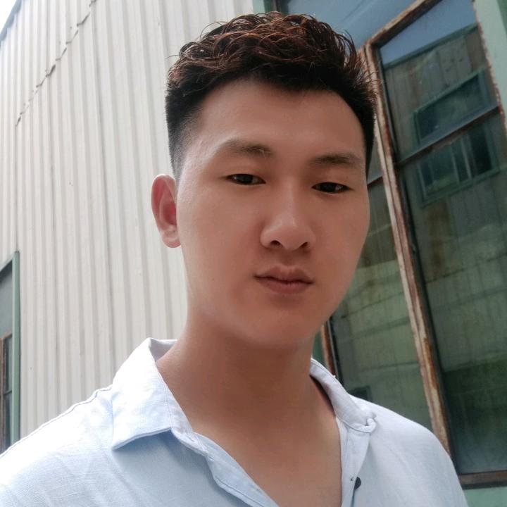 袁功雷
