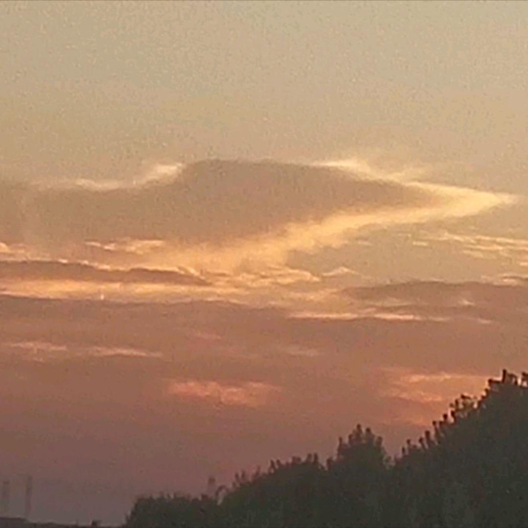 峰∫