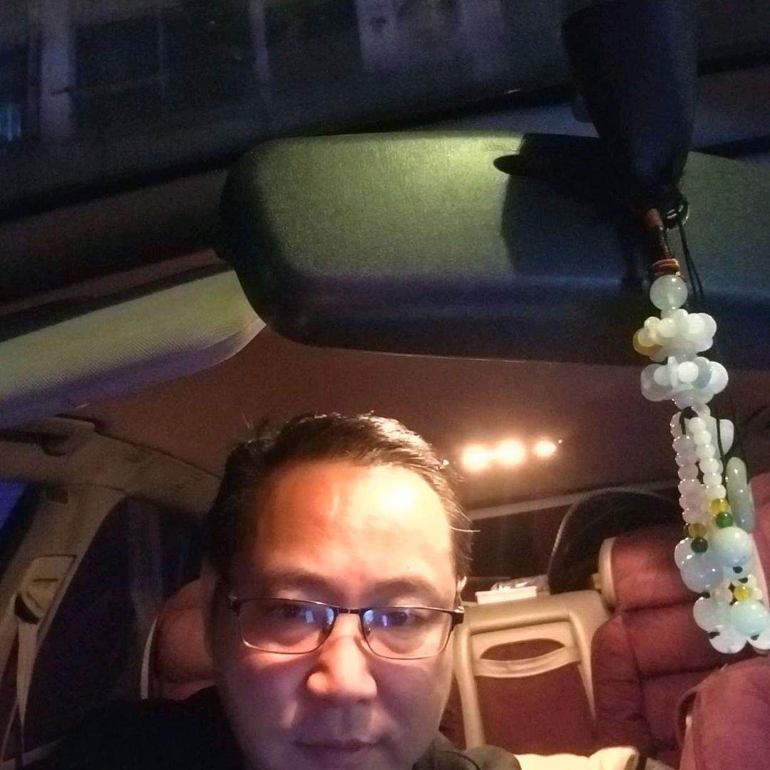 东了个东
