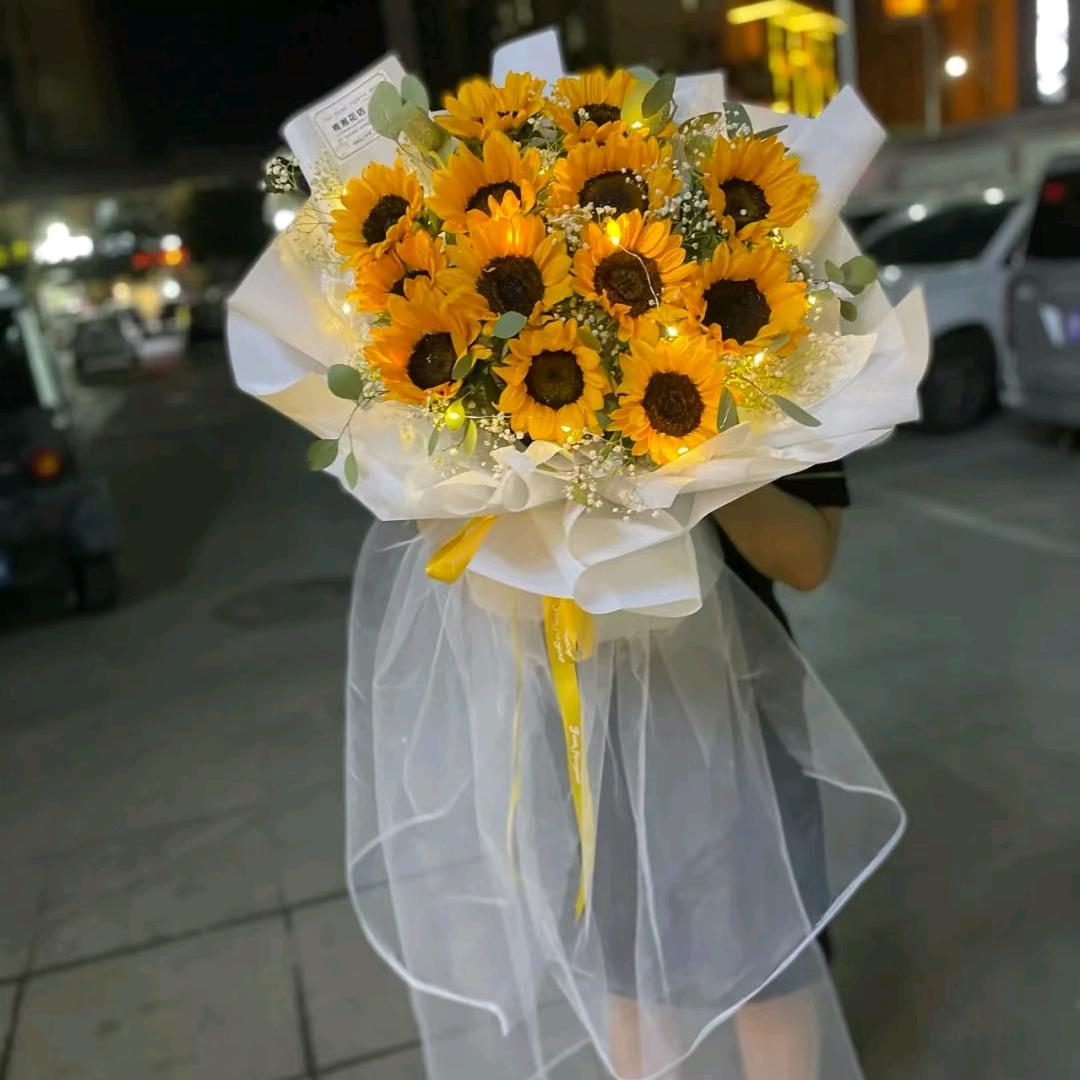 爱诺花艺坊