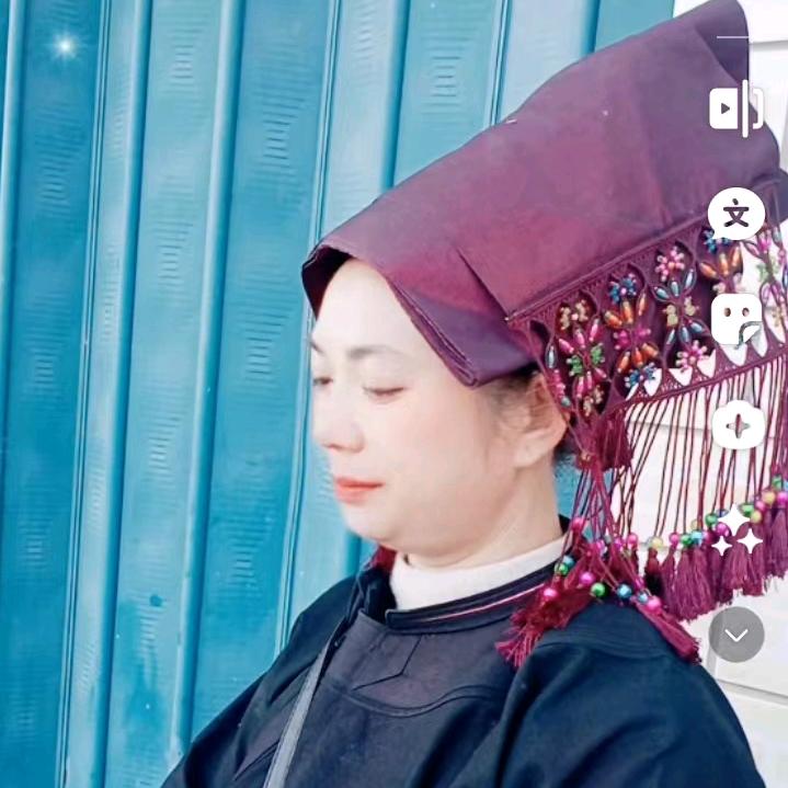 柏思琴民族服装加工厂