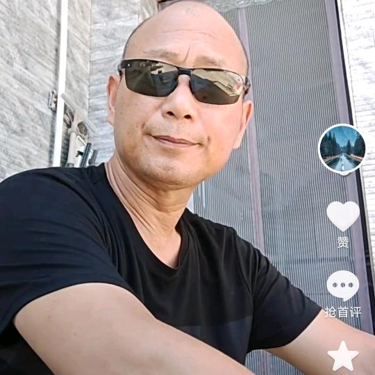 光头哥
