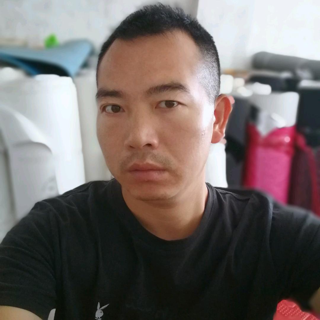 宏腾皮革（收购库存皮革）