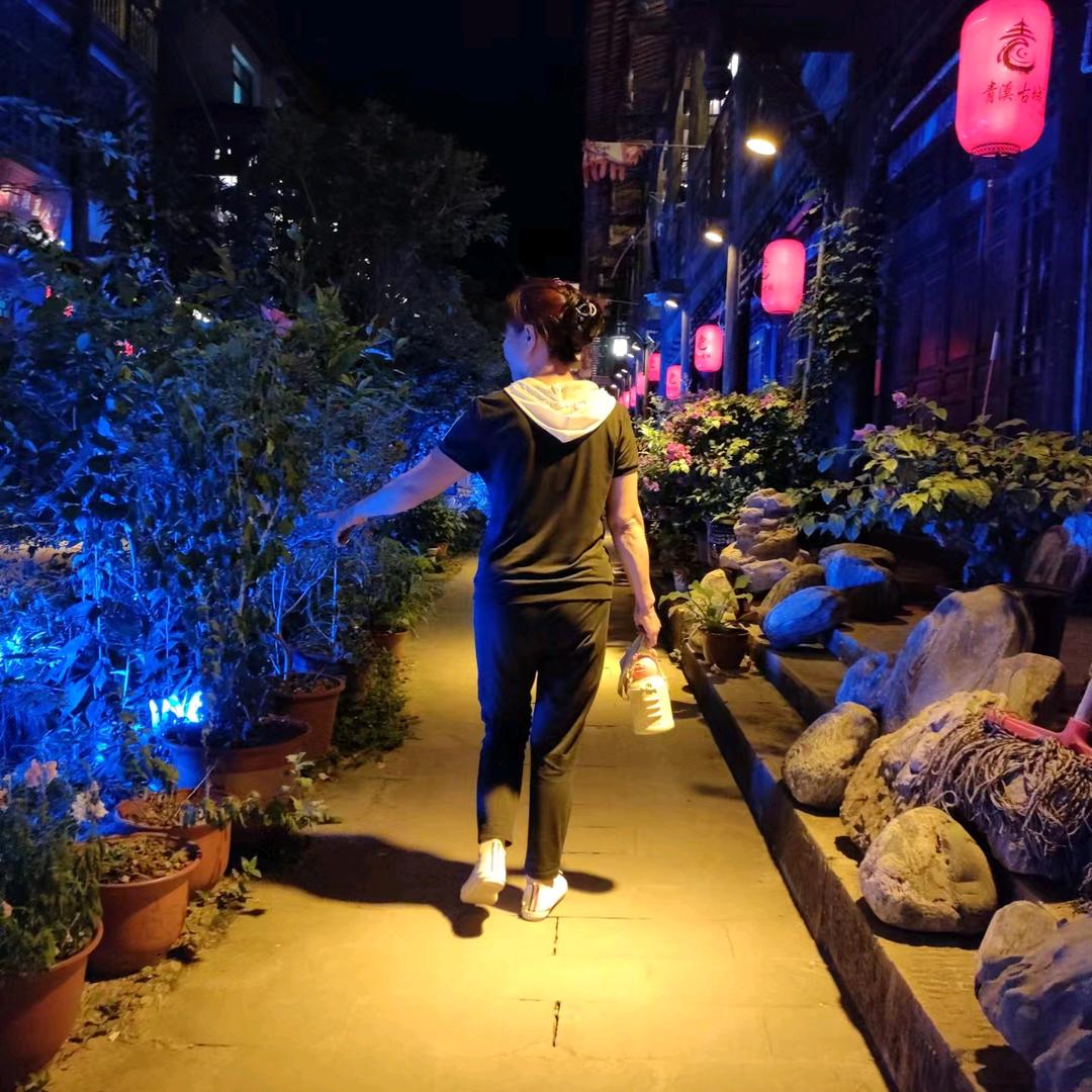 赵群