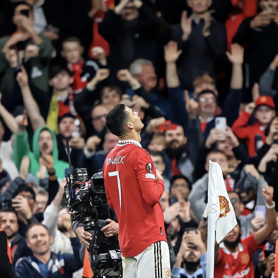 长发飘逸的齐达内