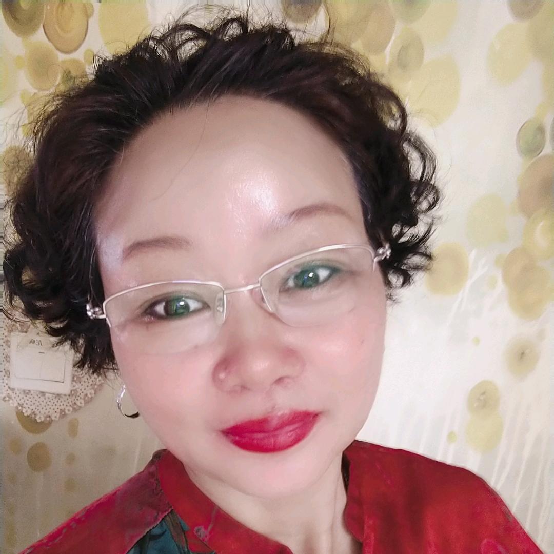 三月盛开