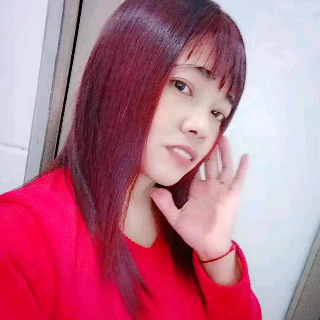 墨江姑娘在四川大英