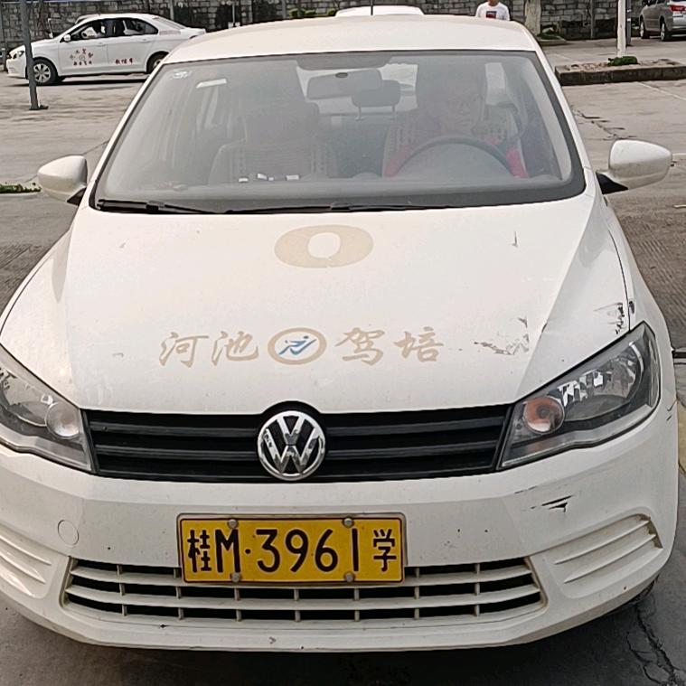 报名学车韦教练《都安驾校》