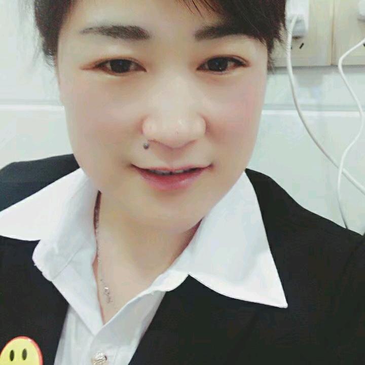 同心楼大酒店（招聘服务员）