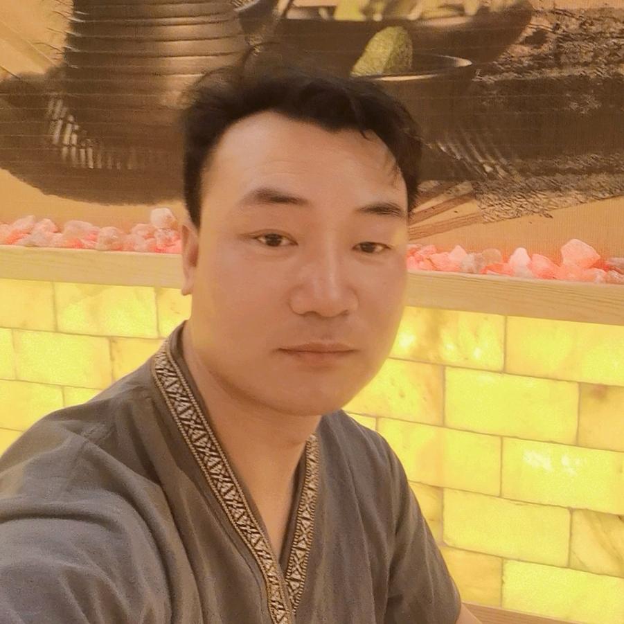 小马哥哥