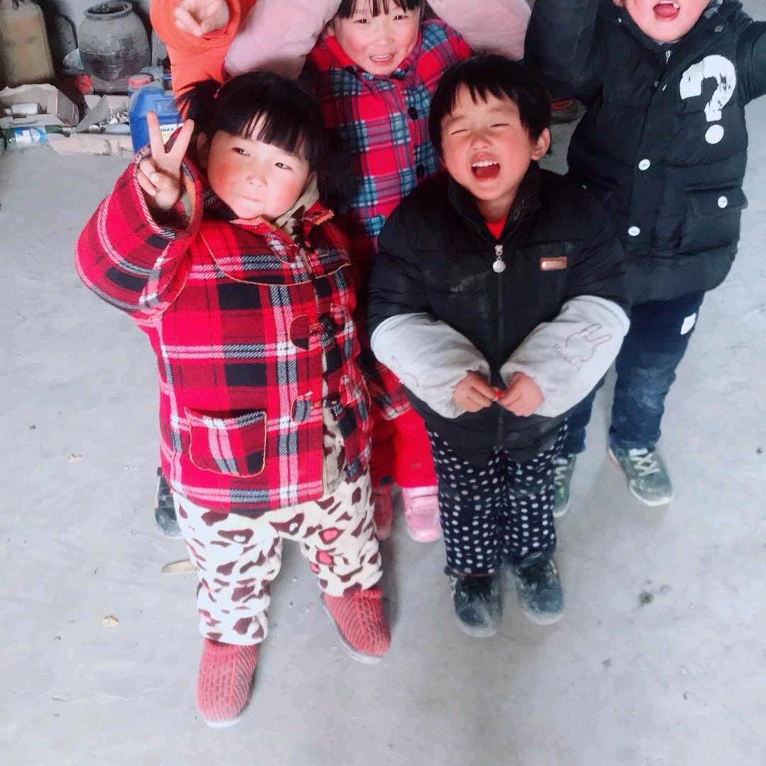 快乐的一家人