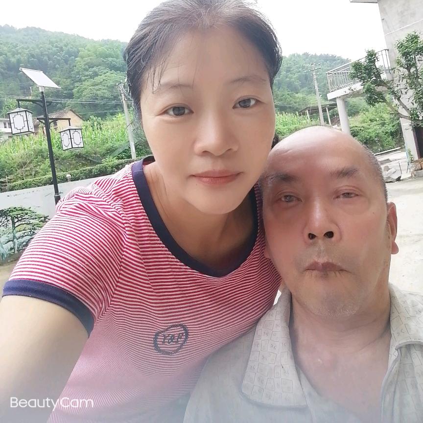 玲玲