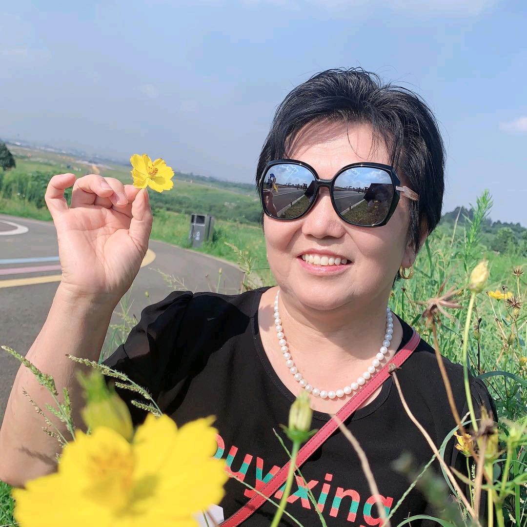九九艳阳天