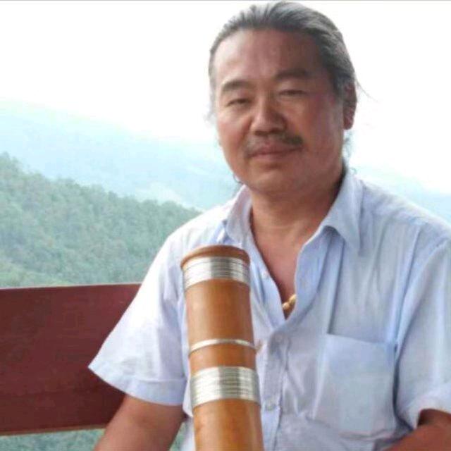 行者鄭意