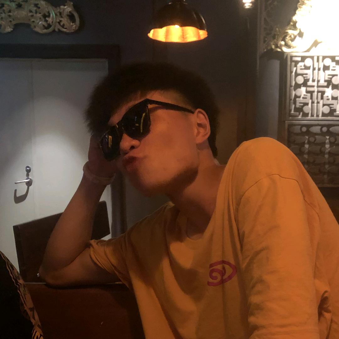 鑫憨憨_