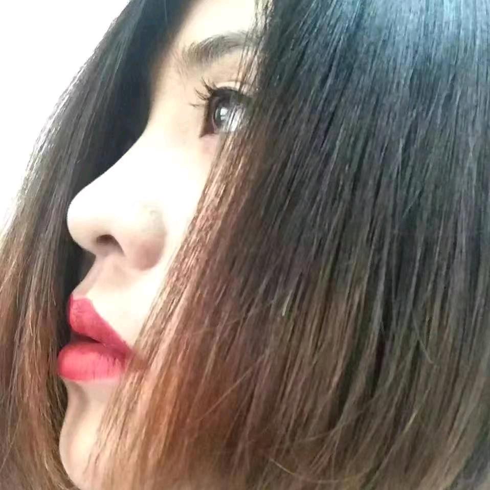 $甜的很正经$
